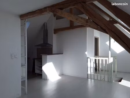 a louer grand 2 pièces