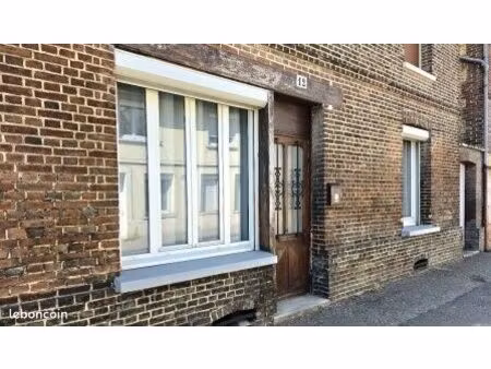 belle maison de ville (137m²) à louviers avec jardin  garage et cave
