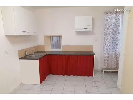 maison de 40 m2 rénovée à pepieux