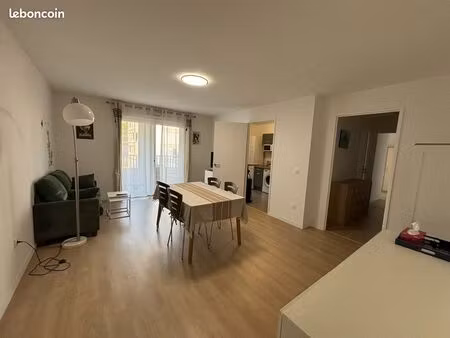 appartement 4 pièces 79 m²