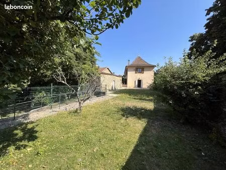 propriété 5 pièces 133 m²