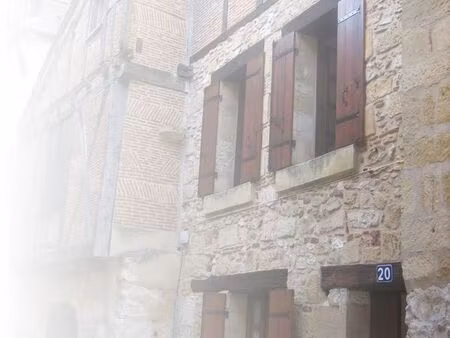 studio tout compris centre historique de bergerac