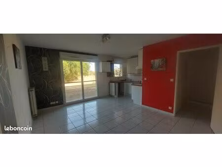 appartement t2 630 (charges comprises)