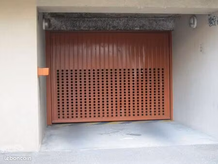 parking sous sol grenoble vallier catane