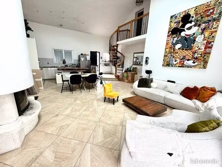 maison meublée avec garage de 120m2