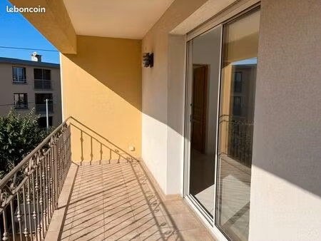appartement t3 de 65m2 avec balcon