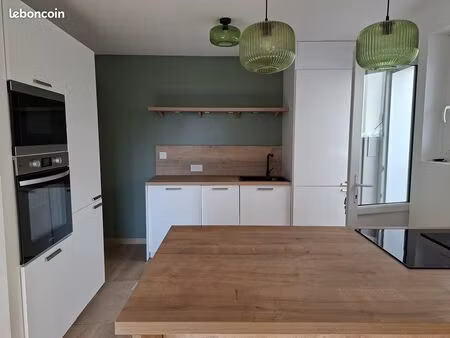 location t2 refait à neuf les sables d'olonne