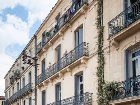 beau t2 - en plein coeur de ville - exclusivement pour étudiant - sans frais de dossier - 