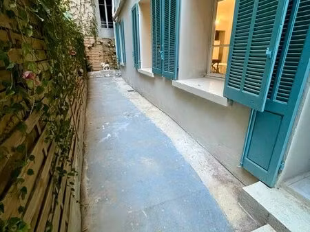 t3 meublé 58 m² avec extérieur privatif – rue gimelli – toulon