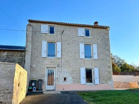 maison t5 à louer à aiffres
