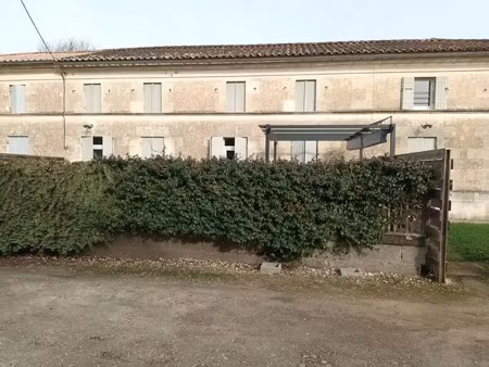 location maison 4 pièces à generac (33920)  800 €