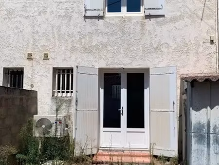 location maison 2 pièces à saint-denis-de-pile (33910)  550 €