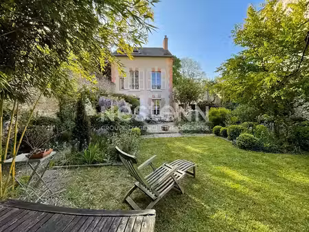 location maison 4 pièces 110 m² à blois (41000)  1 000 €