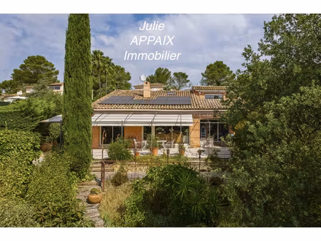 saint raphael  belle villa individuelle avec vue sur le golf