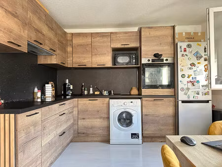 appartement 3 pièces à vendre à billère - centre-ville