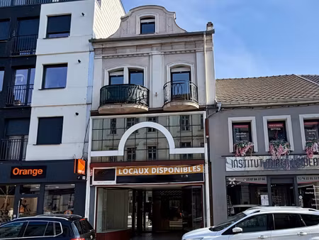 immeuble avec local commercial 430 m2 +appartement 80 m2 en