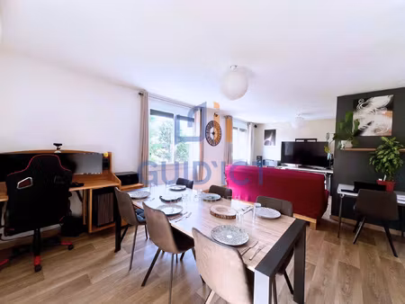 appartement t4 lumineux entièrement rénové dpe b 2 balco