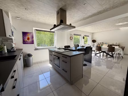 bel appartement t3 96 m2 au calme