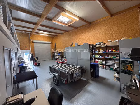 ensemble de deux locaux commerciaux - eslettes - 357 m² - parking