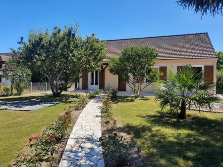 exclusivité era chamberio immobilier - maison 5 pièces à monts  280 900 €