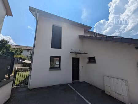 maison de type 4 avec jardin