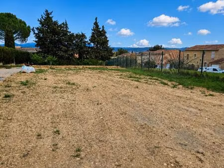 dernier terrain viabilisé - 350 m2 - pertuis