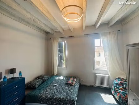 grande chambre - maison centre ville