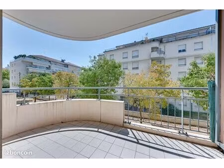 appartement 3 pièces 72 m²