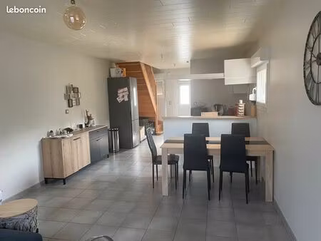 loue f3 duplex lure garage terrasse