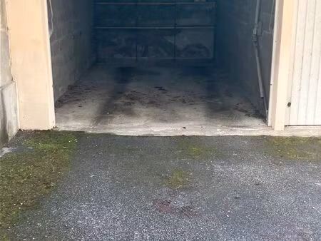 parking/garage