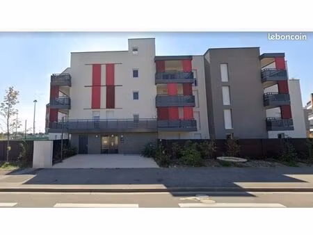 t2 meyzieu avec garage privé et terrasse