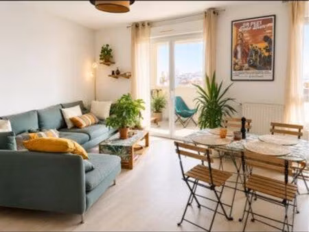 appartement t3 - vue mer exceptionnelle - marseille 3eme