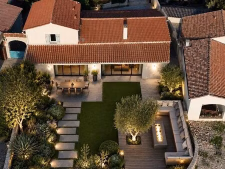 maison 5 pièces 198 m²
