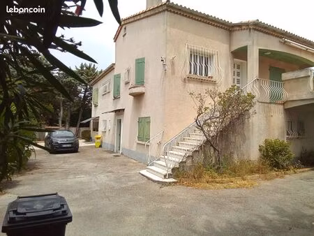 vends batisse 326m2