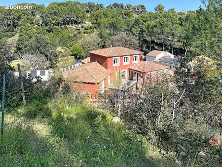 villa 12 pièces 193 m²