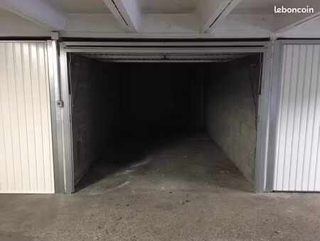 garage/box 12 m² decines charpieu