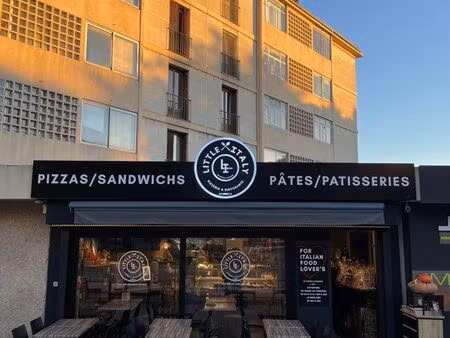 local commercial polyvalent avec terrasse – aix-en-provence