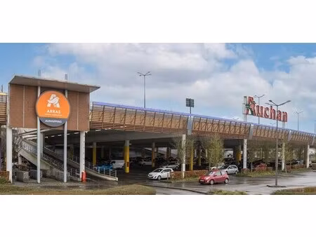 location commerce arras 62000 1500m²