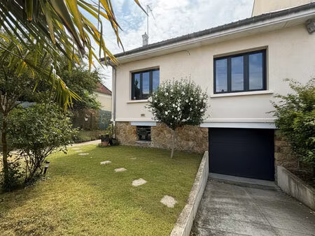 vente maison 5 pièces  100.00m²  carrières