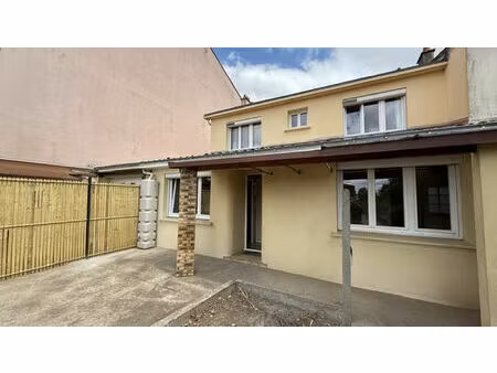 vente maison 6 pièces  122.00m²  la roche