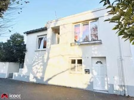 vente maison à luçon (85400) : à vendre / 143m² luçon
