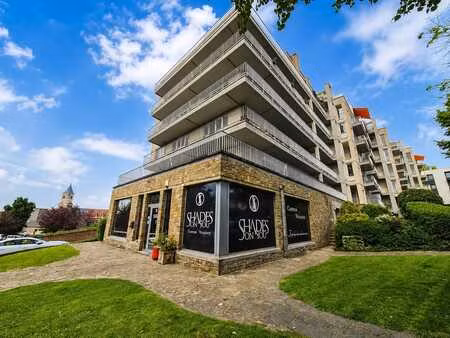 surface commerciale de 172m² avec grande visibilité