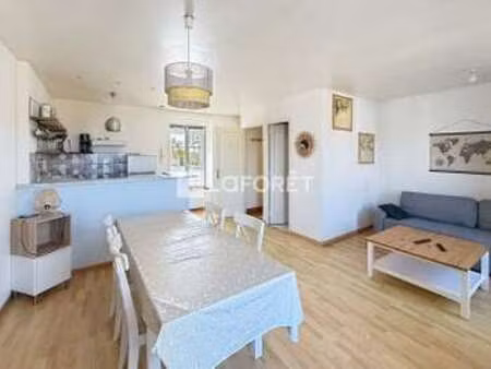 location appartement 3 pièces meublé à granville (50400) : à louer 3 pièces meublé / 60m² 