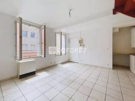 location appartement 2 pièces à elbeuf (76500) : à louer 2 pièces / 36m² elbeuf