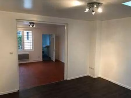 location maison à forges-les-eaux (76440) : à louer / 49m² forges-les-eaux