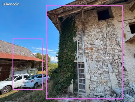 maisonnettes mitoyennes à rénover avec parking