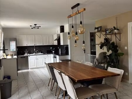 bel appartement 3 pièces 80m2