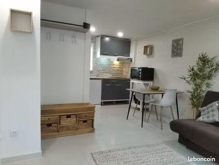 studio meublé