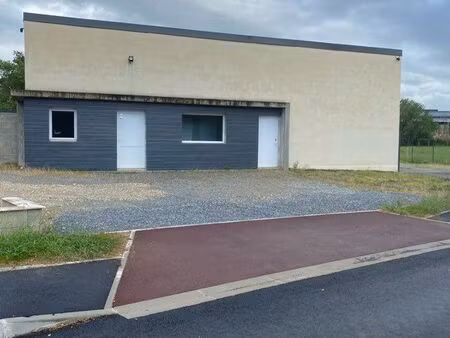 local professionnel /stockage