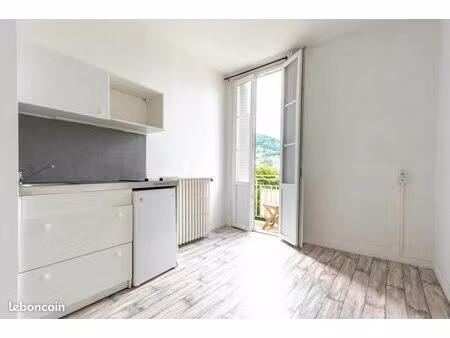 appartement 1 pièce 15 m²